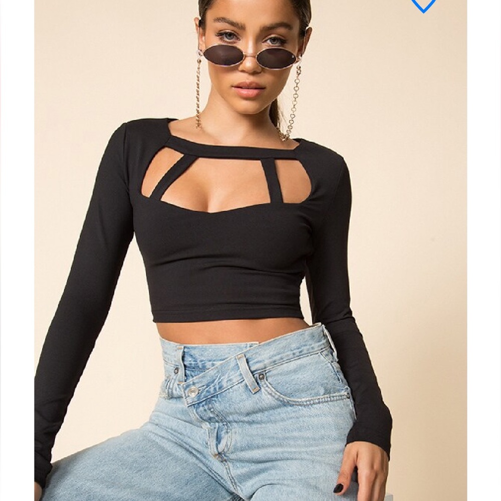 Superdown Cosette Crop Top in black size small